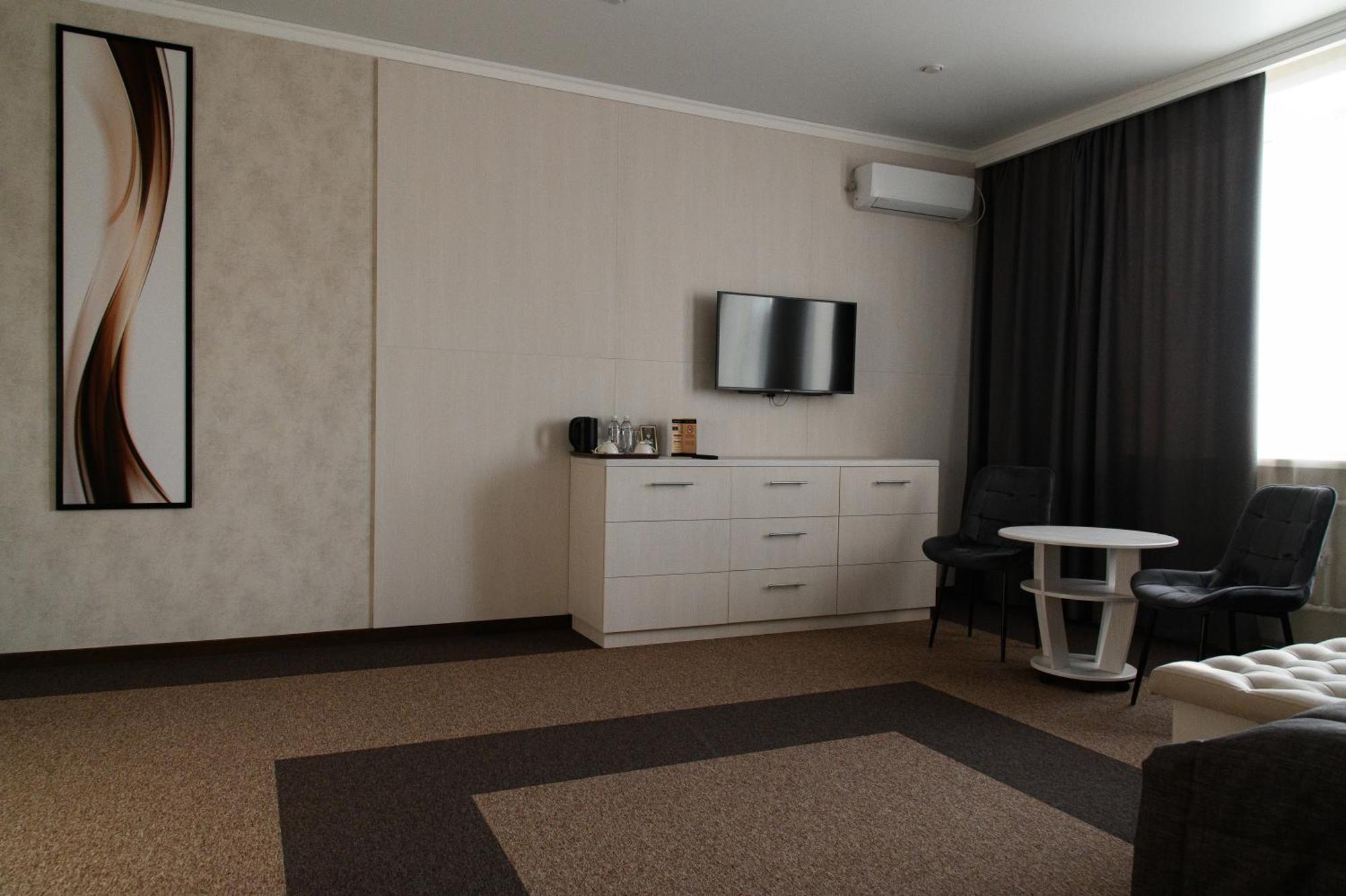 Meridian Karagandy Exterior foto